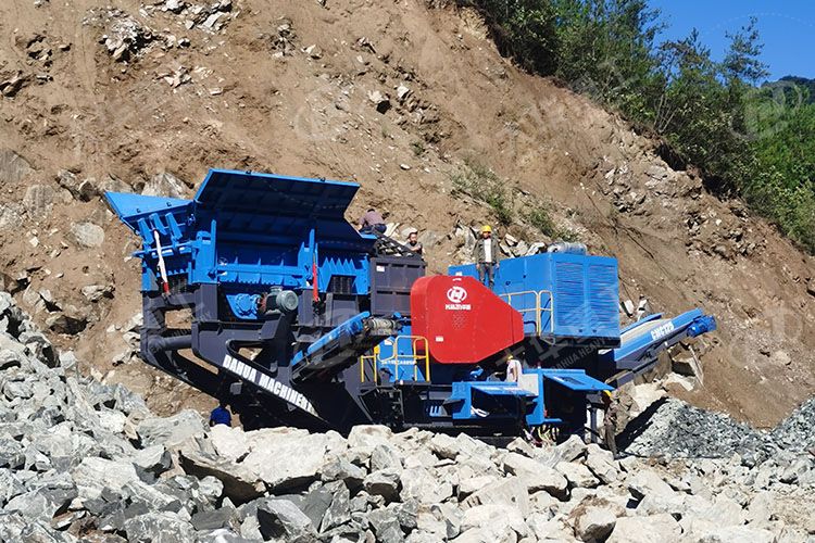 large-scale crawler mobile crushing station
